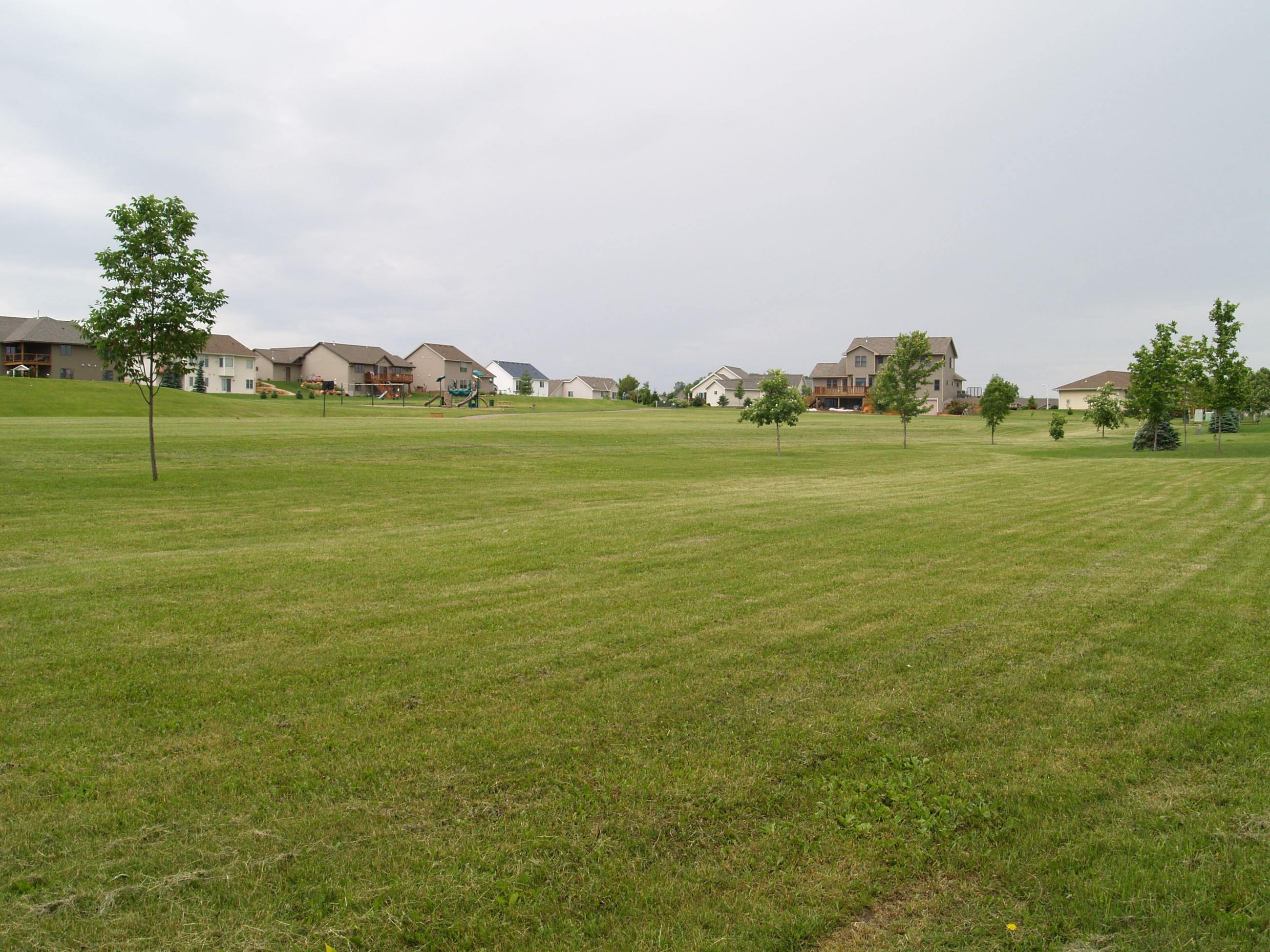 Rolling Hills Green Space