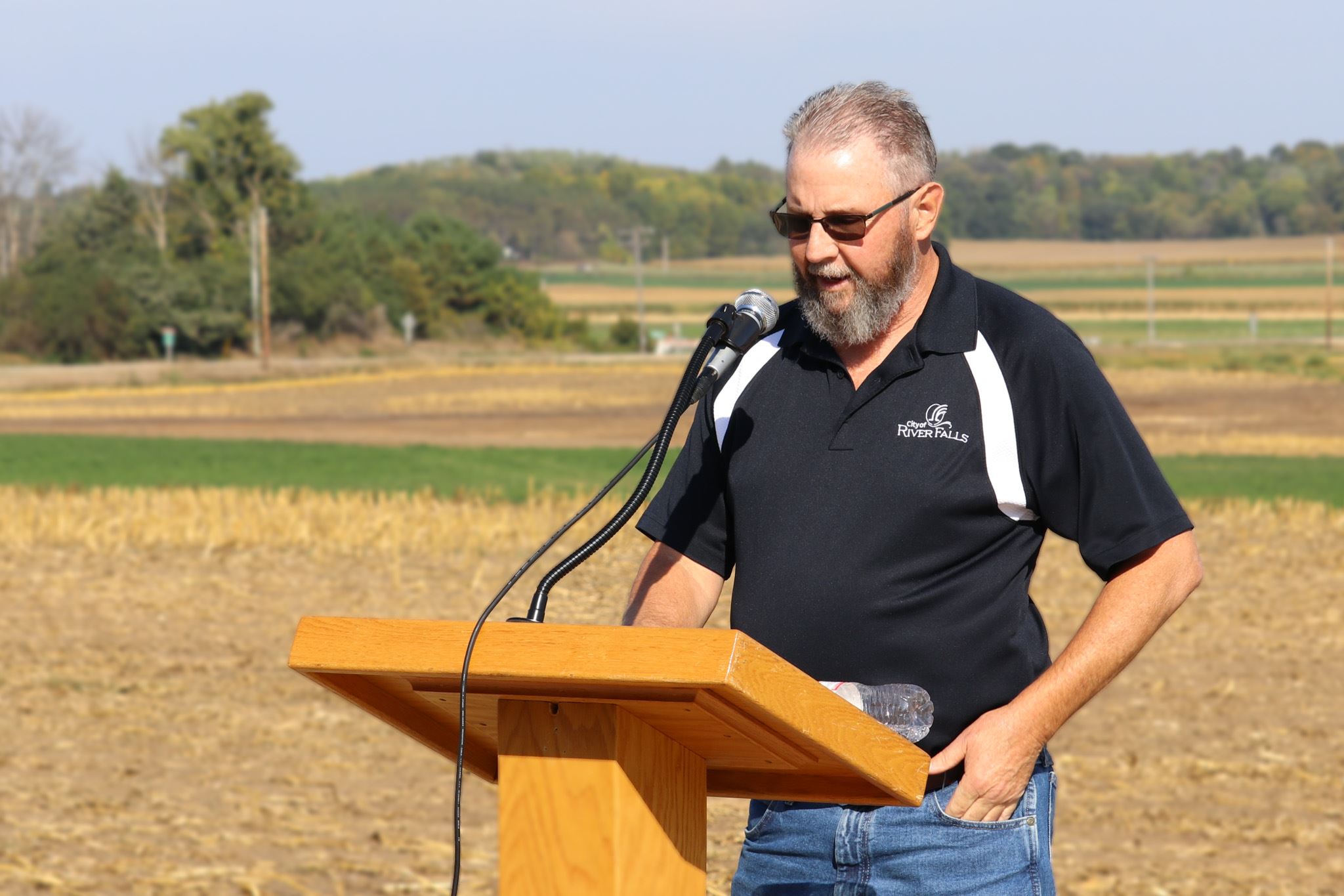 Mayor Dan Toland gives remarks at the Mann Valley groundbreaking event